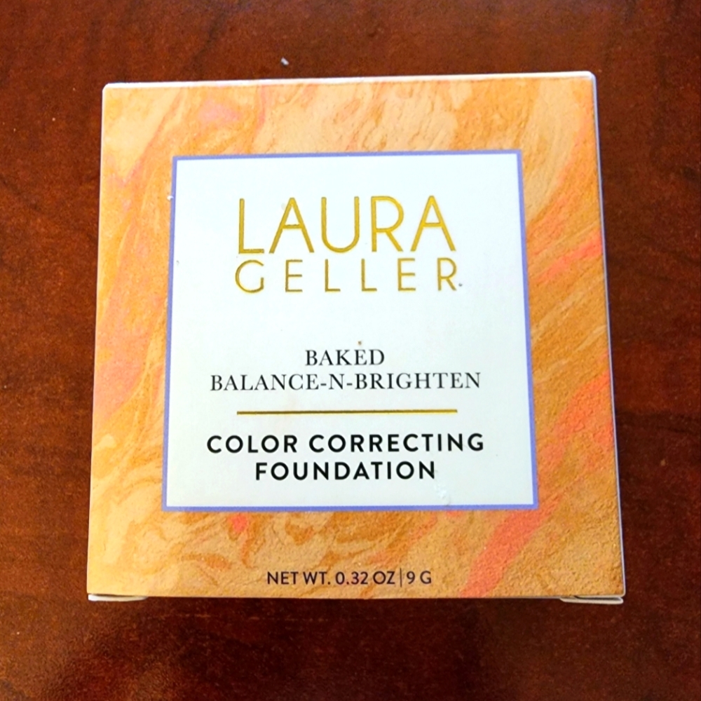 Laura Gellerbaked balanced and brighten color correcting foundation